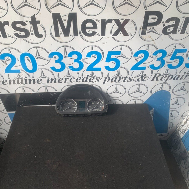 Mercedes sprinter w906 2014-2017 speedo clock instrument cluster A9069002800