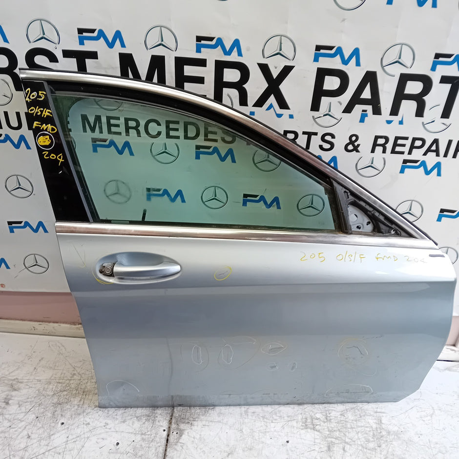 MERCEDES BENZ C-CLASS W205 SALOON DRIVER  FRONT DOOR OSF SILVER 2014 ON  FMD204