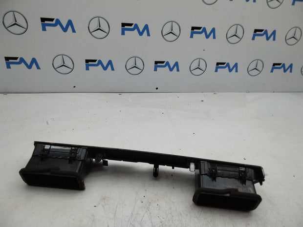 MITSUBISHI OUTLANDER PASSENGER SIDE DASH AIR VENT 8055A056YA FMR48