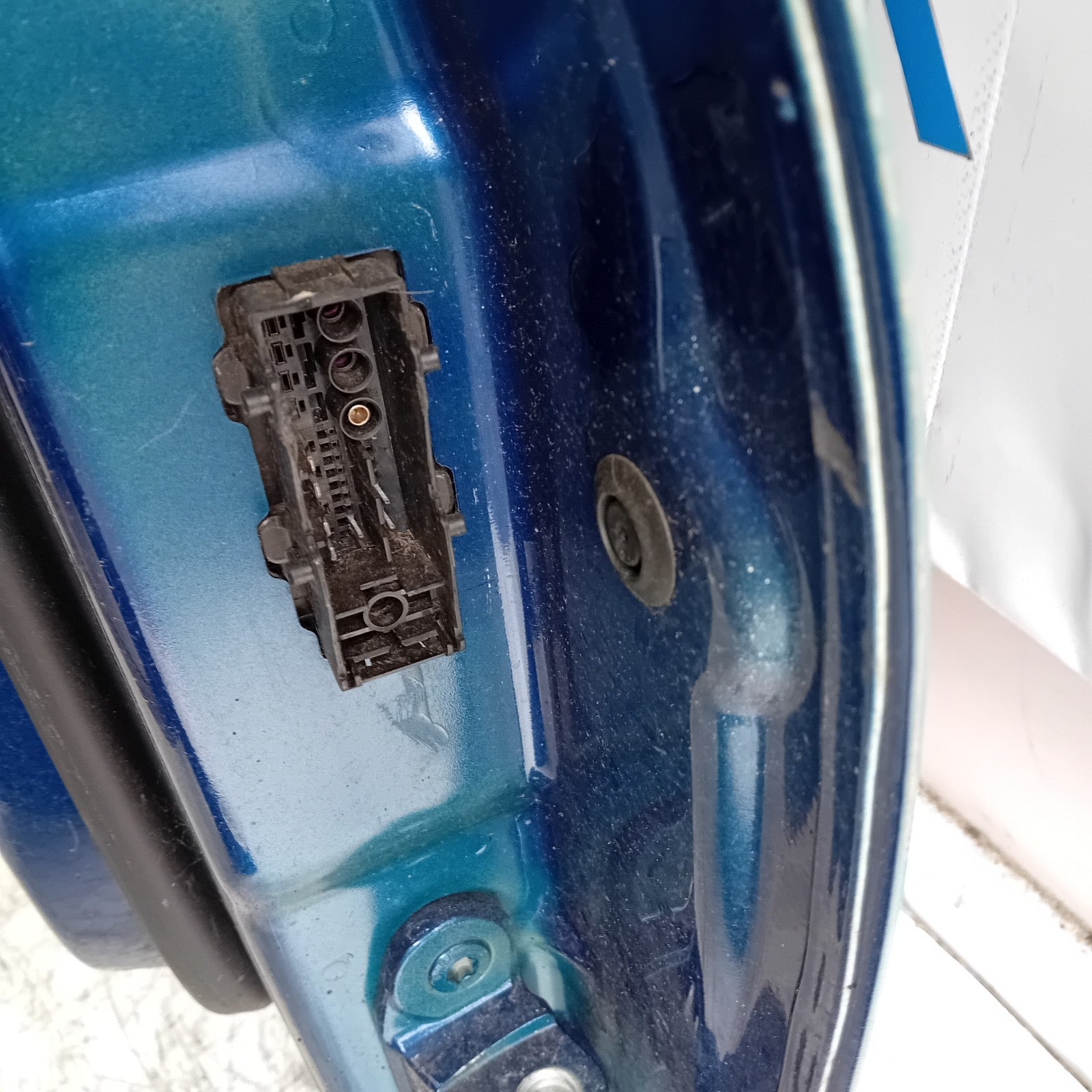 MERCEDES C-CLASS W205 CP PASSENGER FRONT DOOR NSF 2016 ON BLUE FMD410