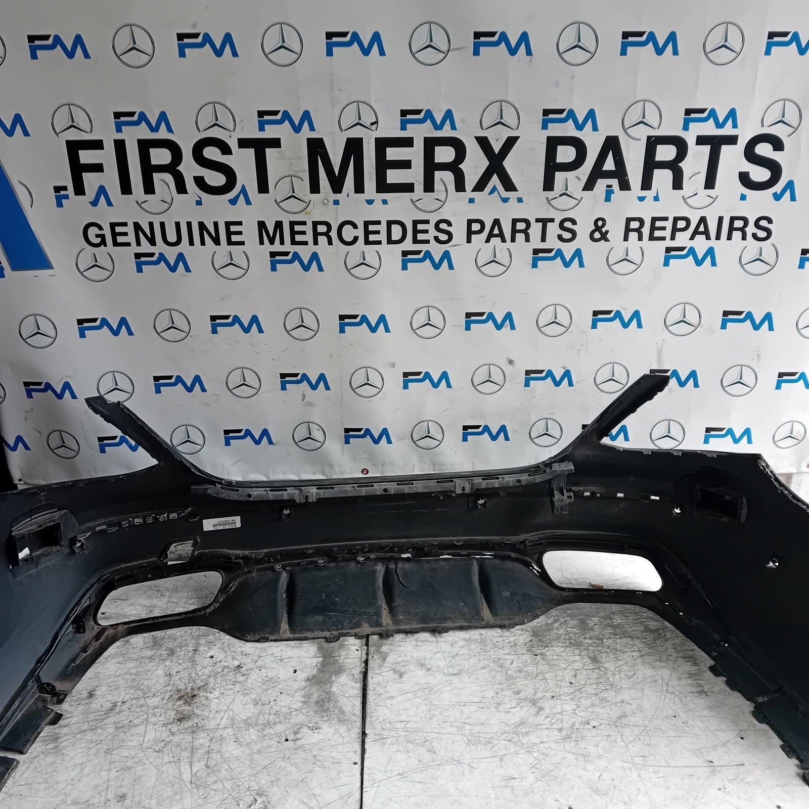 MERCEDES E-CLASS W213 SALOON REAR BUMPER BLACK 2016 A2138850001 FMX78 (DAMAGE)