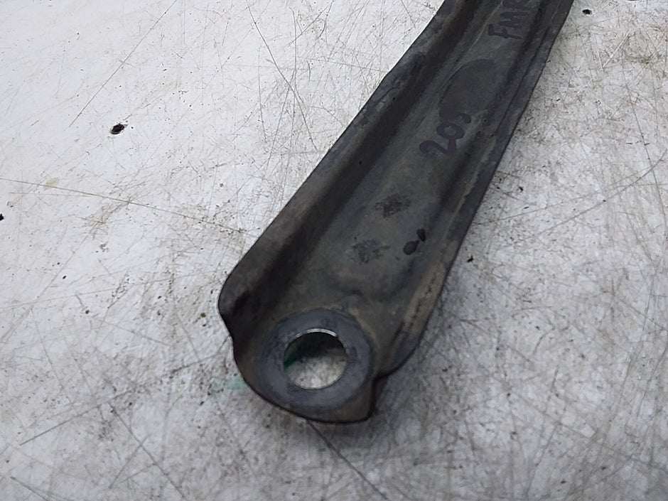 MERCEDES C-CLS W205 FRONT BUMPER CRASH BAR BRACKET A2056282000 FMR257