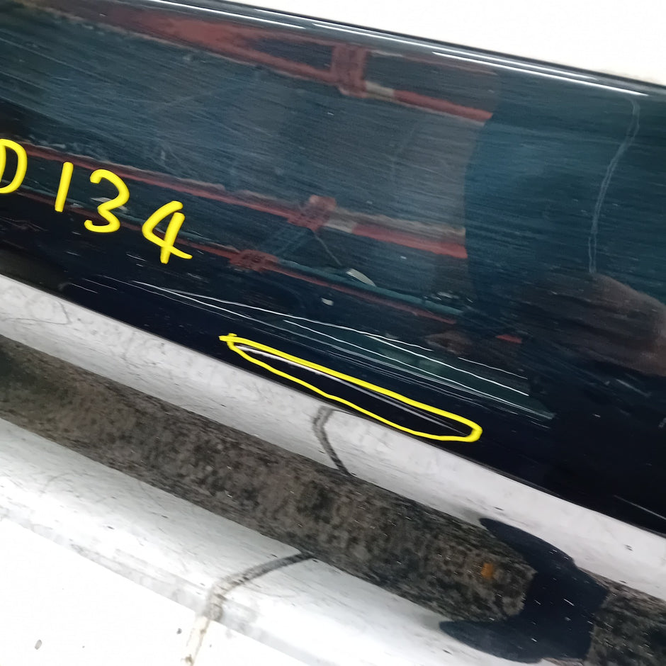 MERCEDES  C-CLASS W205 PASSENGER SIDE FRONT DOOR N/S/F  BLACK COMPLETE FMD134