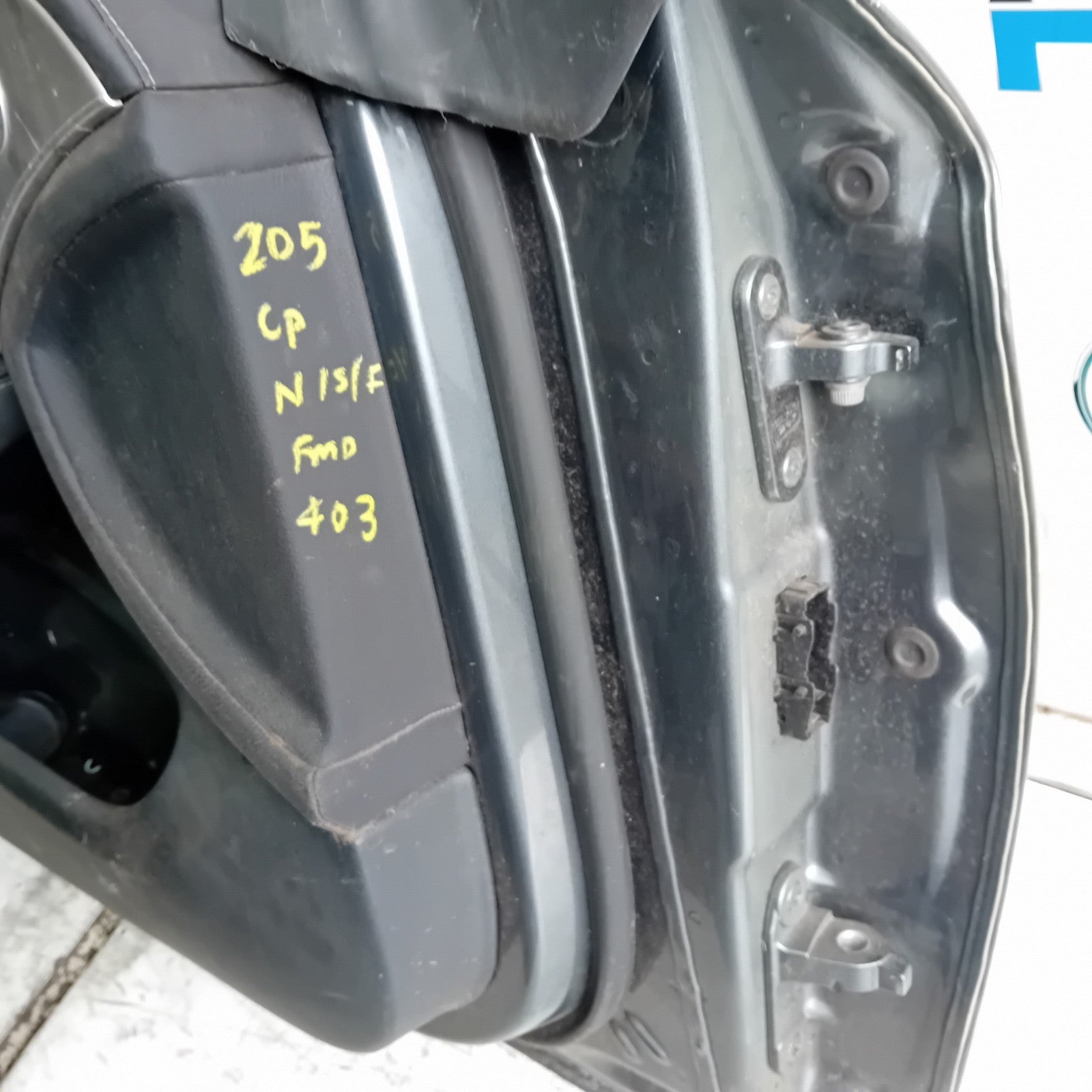 MERCEDES C-CLASS C205 CP PASSENGER FRONT DOOR NSF 2016 ON GREY COMPLETE FMD403