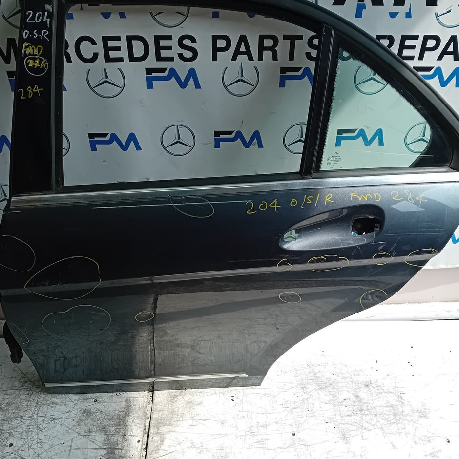 MEECEDES C-C-CLAS W204 SLN DRIVER REAR DOOR OSR 2008-14 GREY FMD284