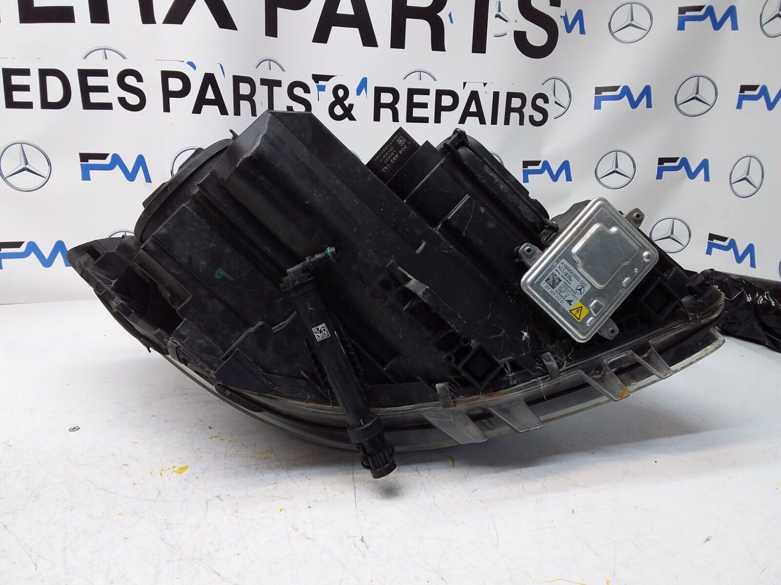 2013 MERCEDES B-CLASS W246 HEADLIGHT PASSENGER NS A2468207361 FMH122 (DAMAGED)