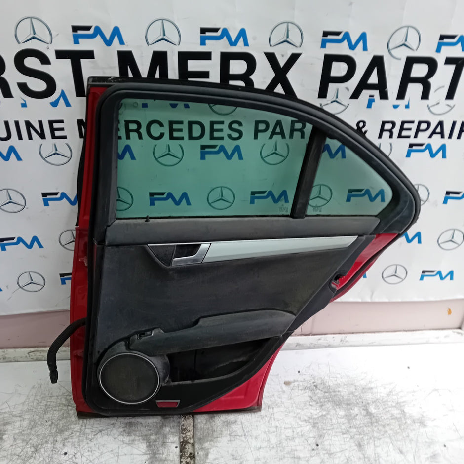 MERCEDES C-CLASS W204 SLN DRIVER REAR DOOR OSR RED 2008-2014 COMPLETE FMD447
