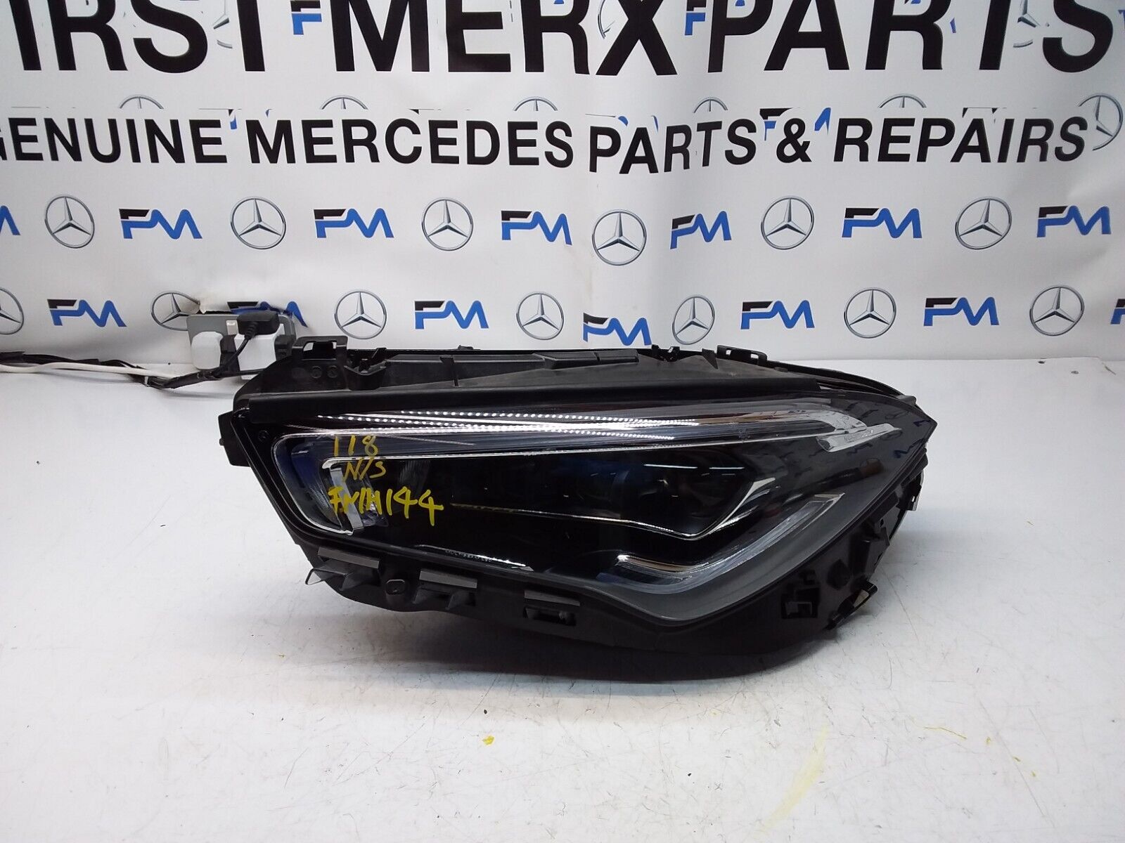 2021 MERCEDES CLA W118 HEADLIGHT PASSENGER NS A1189063301 FMH144 MULTIBEAM 