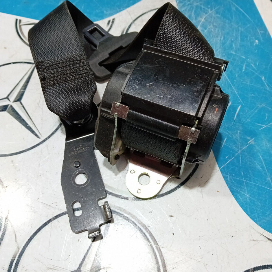 MERCEDES BENZ E CLASS W213 SALOON 2016-2021 REAR CENTRE SEAT BELT A2138601385