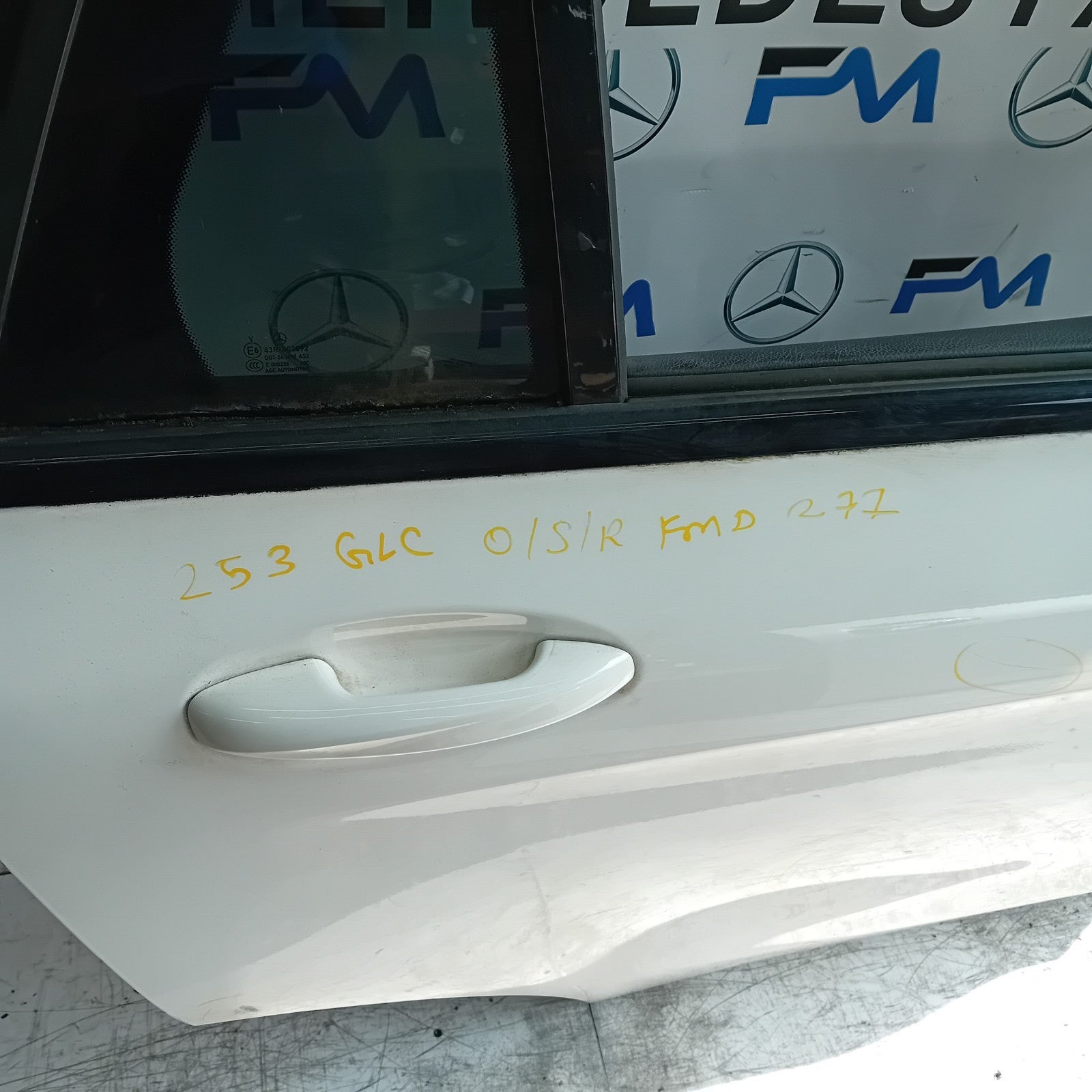 MERCEDES GLC X253 DRIVER REAR DOOR OSR 2016 ON WHITE COMPLETE FMD277