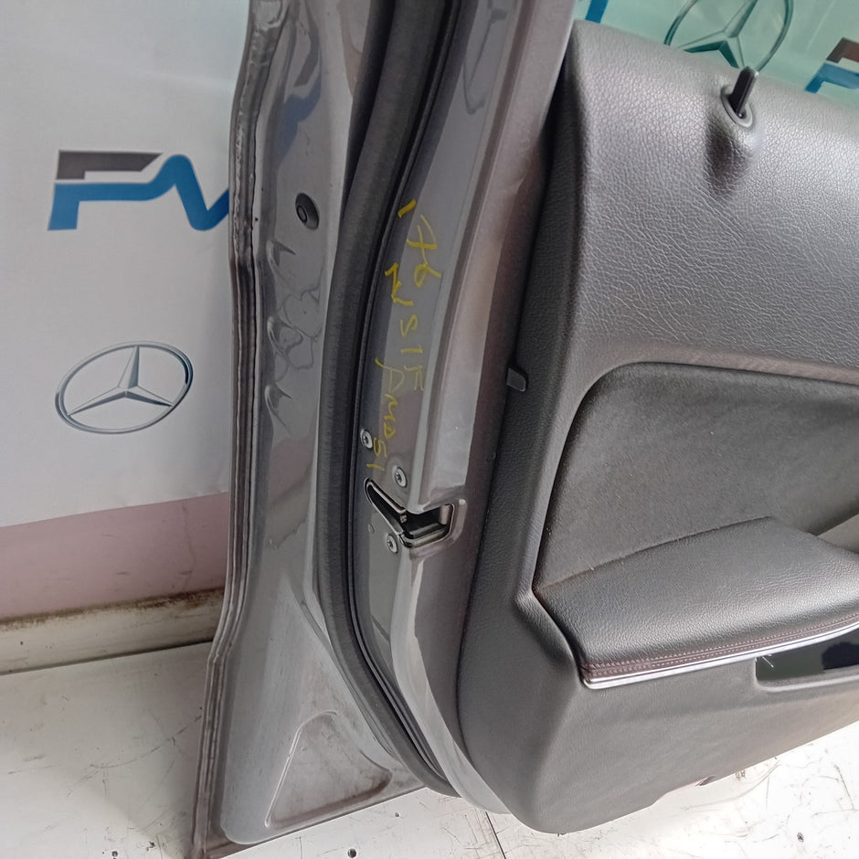 MERCEDES-BENZ A-CLASS W176 PASSENGER SIDE FRONT DOOR N/S/F COMPLETE GREY FMD51