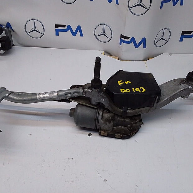 MERCEDES GLC WIPER MOTOR & LINKAGE FRONT A2538205600 W253 2015-2022 FM00193