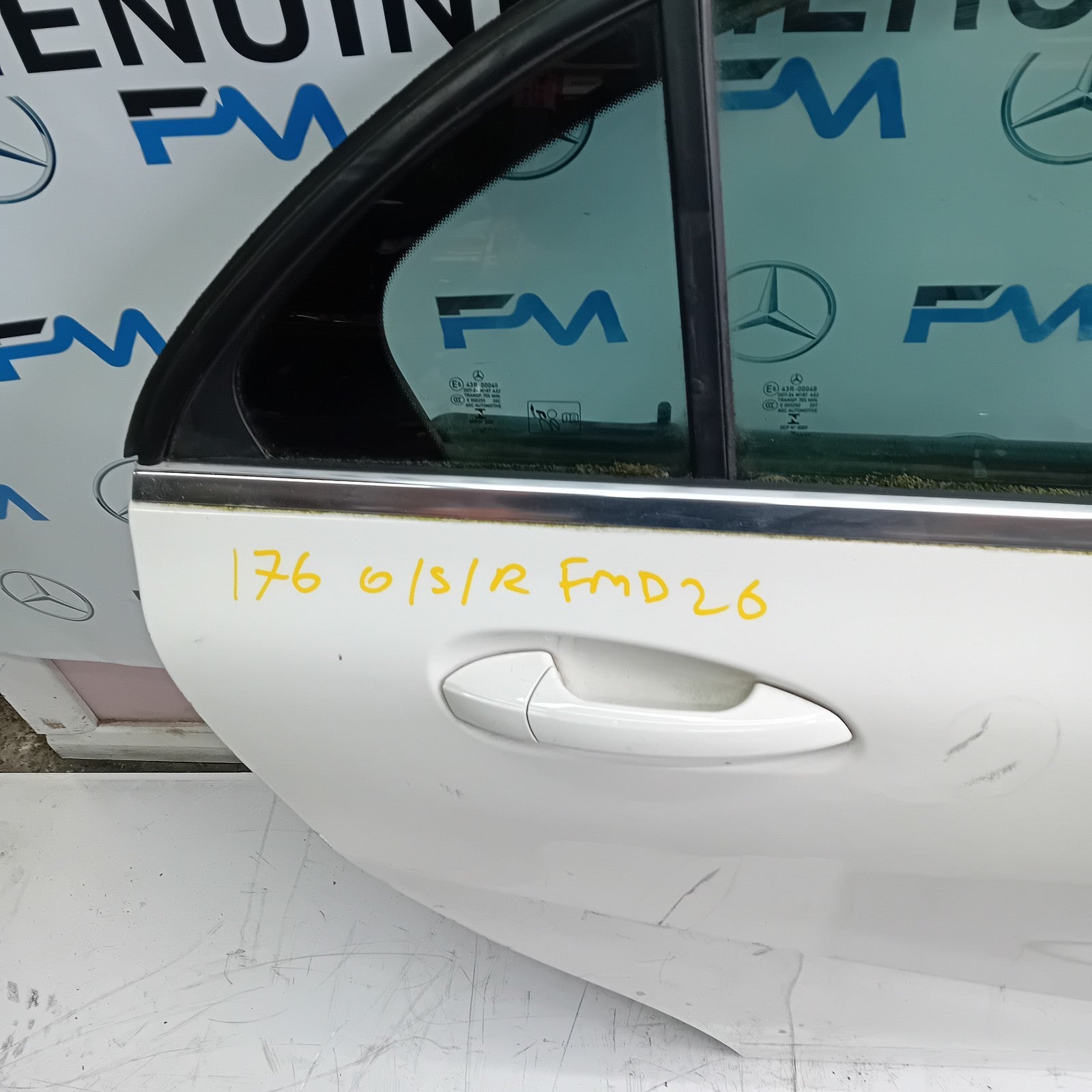 MERCEDES BENZ A-CLASS W176 DRIVER REAR DOOR (OFF SIDE REAR) WHITE FMD26