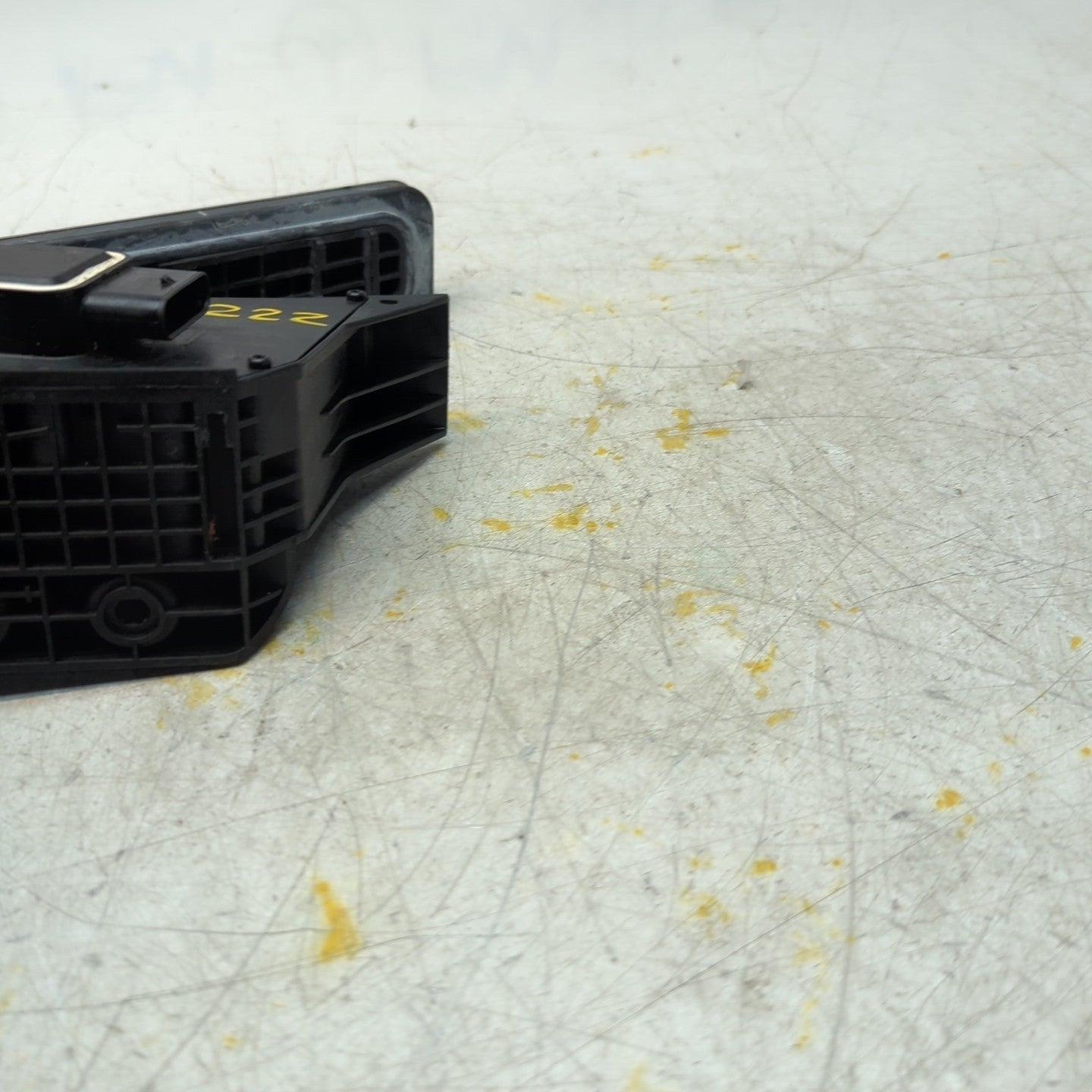MERCEDES S CLASS W222 ACCELERATOR THROTLE PEDAL A2223001100 FM001425