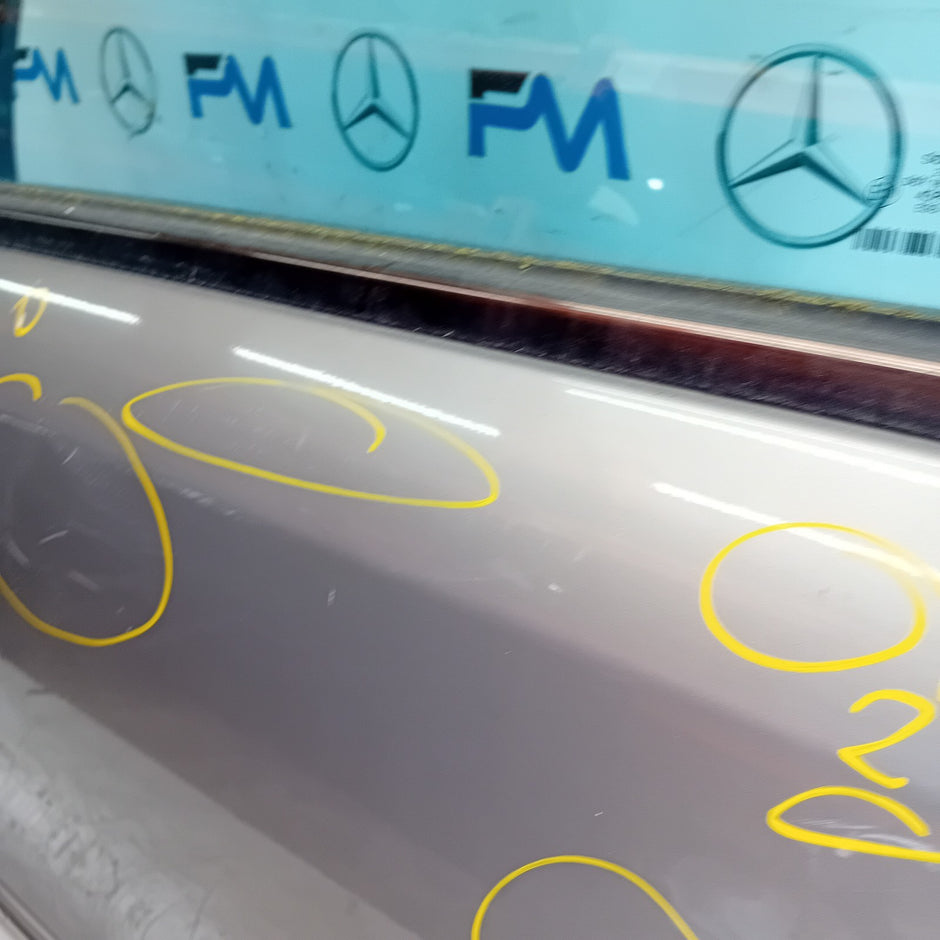 MERCEDES BENZ  E-CLASS W212 PASSENGER REAR DOOR NSR  2016 COMPLETE FMD485