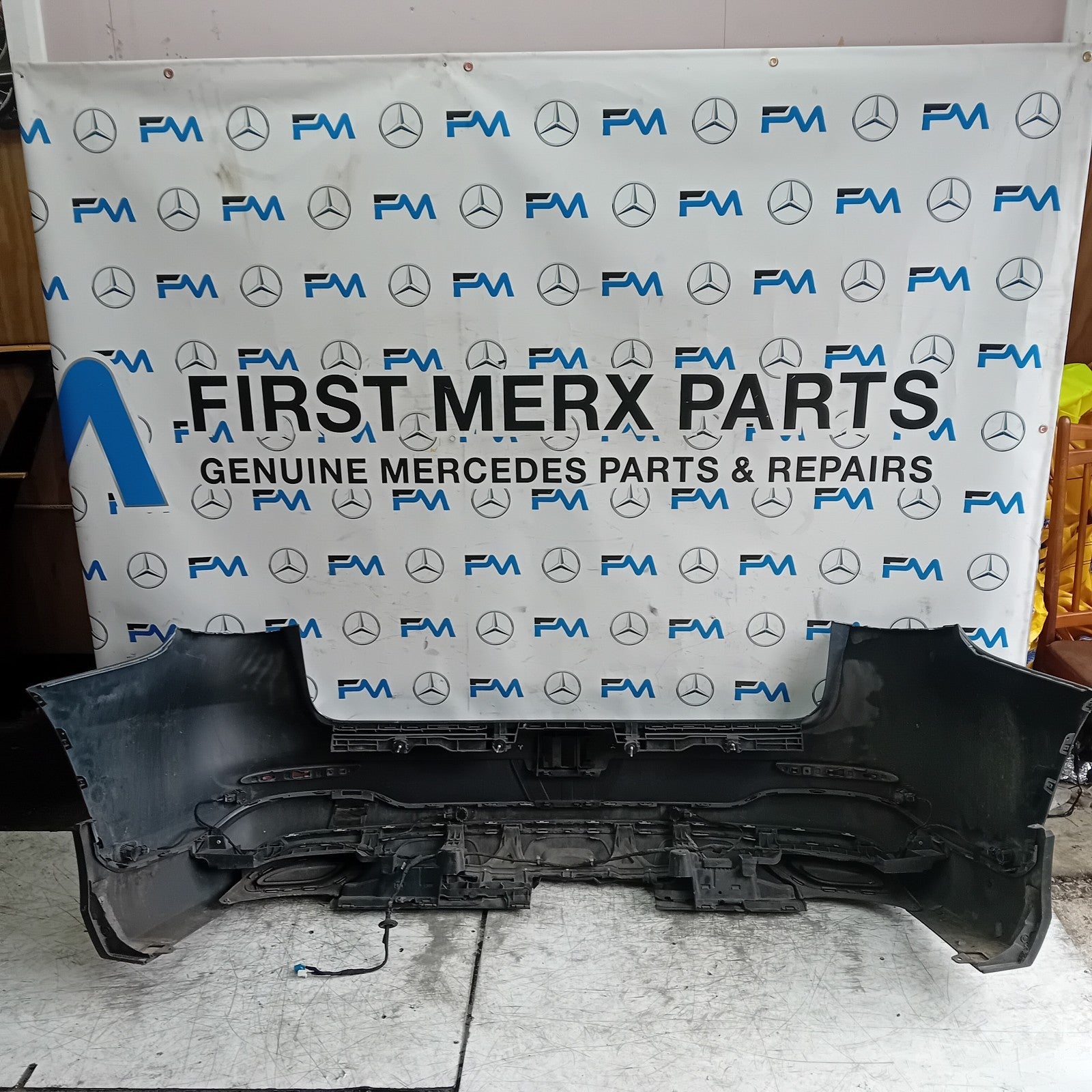 MERCEDES BENZ GLC W253 REAR BUMPER 2015 GREY COMPLETE A2538850200 FMX64