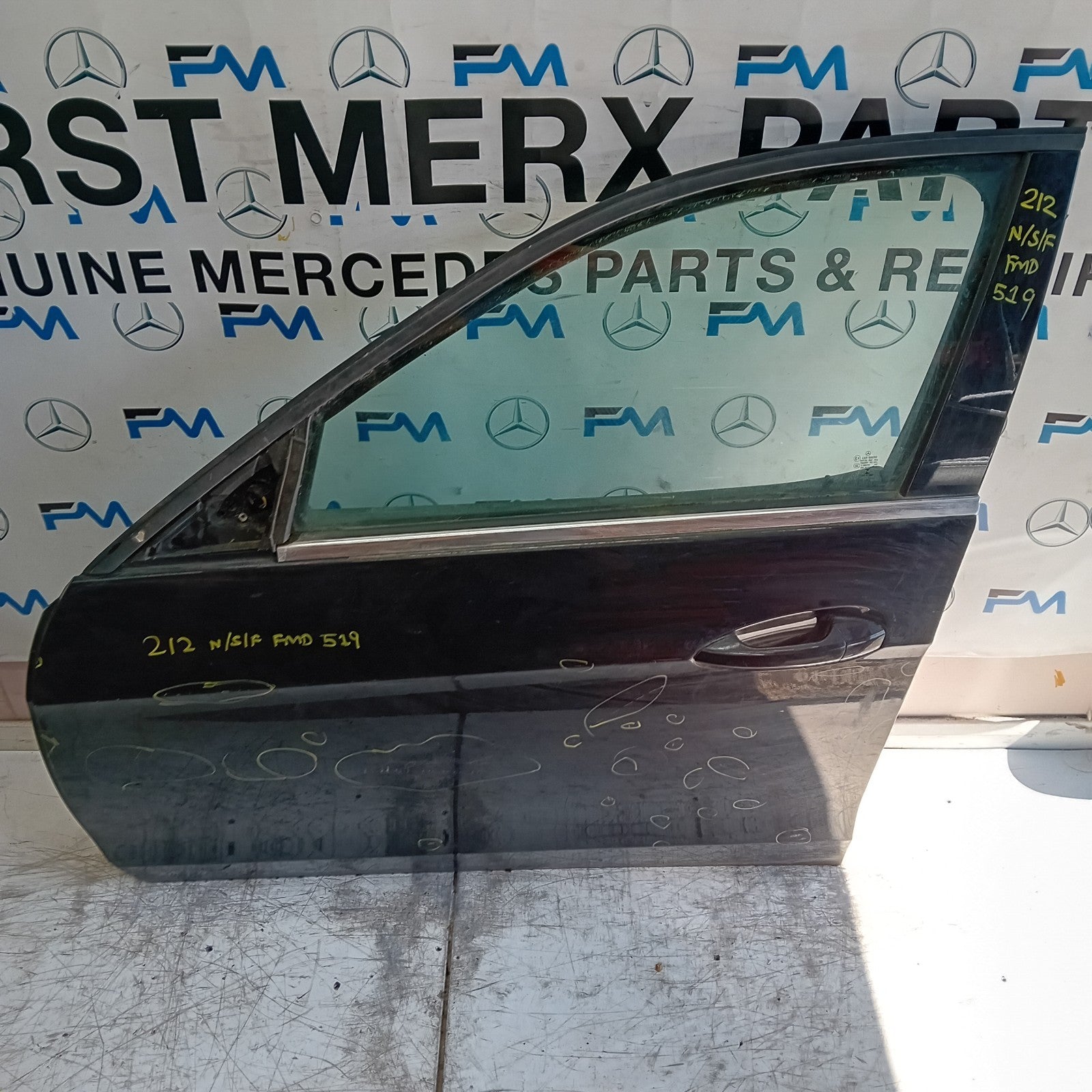 MERCEDES E-CLASS W212 PASSENGER FRONT DOOR NSF 2015 COMPLETE BLUE FMD519