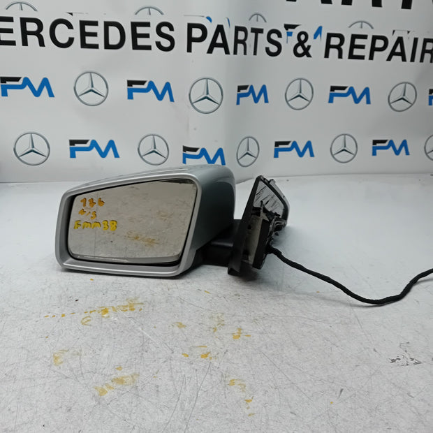 MERCEDES A-CLASS  W176 PASSENGER SIDE WING MIRROR A1768100116 SILVER FMM38