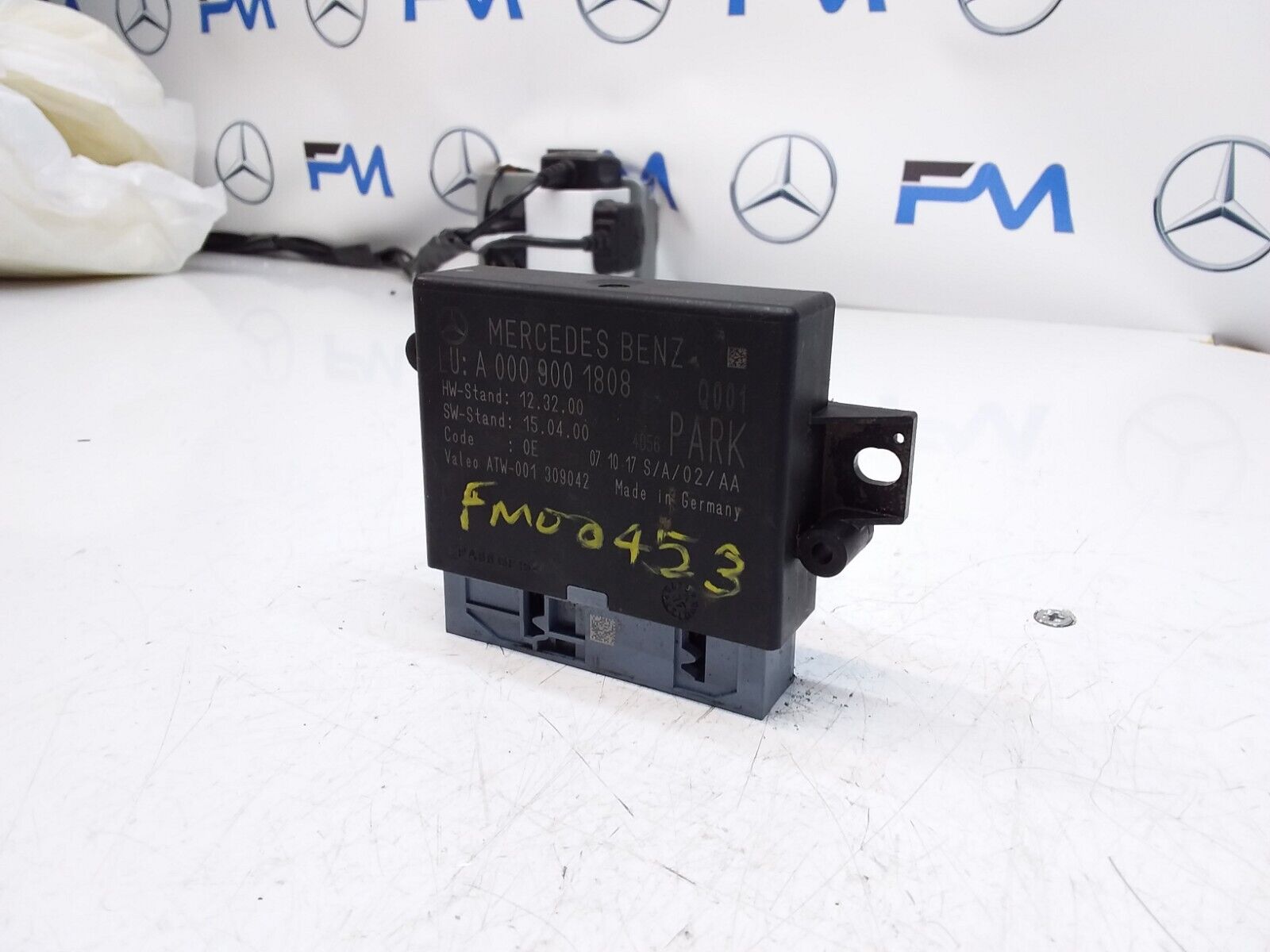 MERCEDES C-CLASS W205 PARKING DISTANCE SENSOR MODULE A0009001808 FM00453 