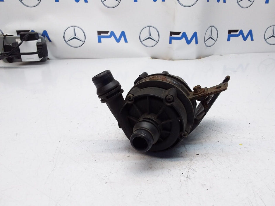 MERCEDES C-CLASS W205 ELECTRIC COOLER WATER PUMP A0005002686 FM00611