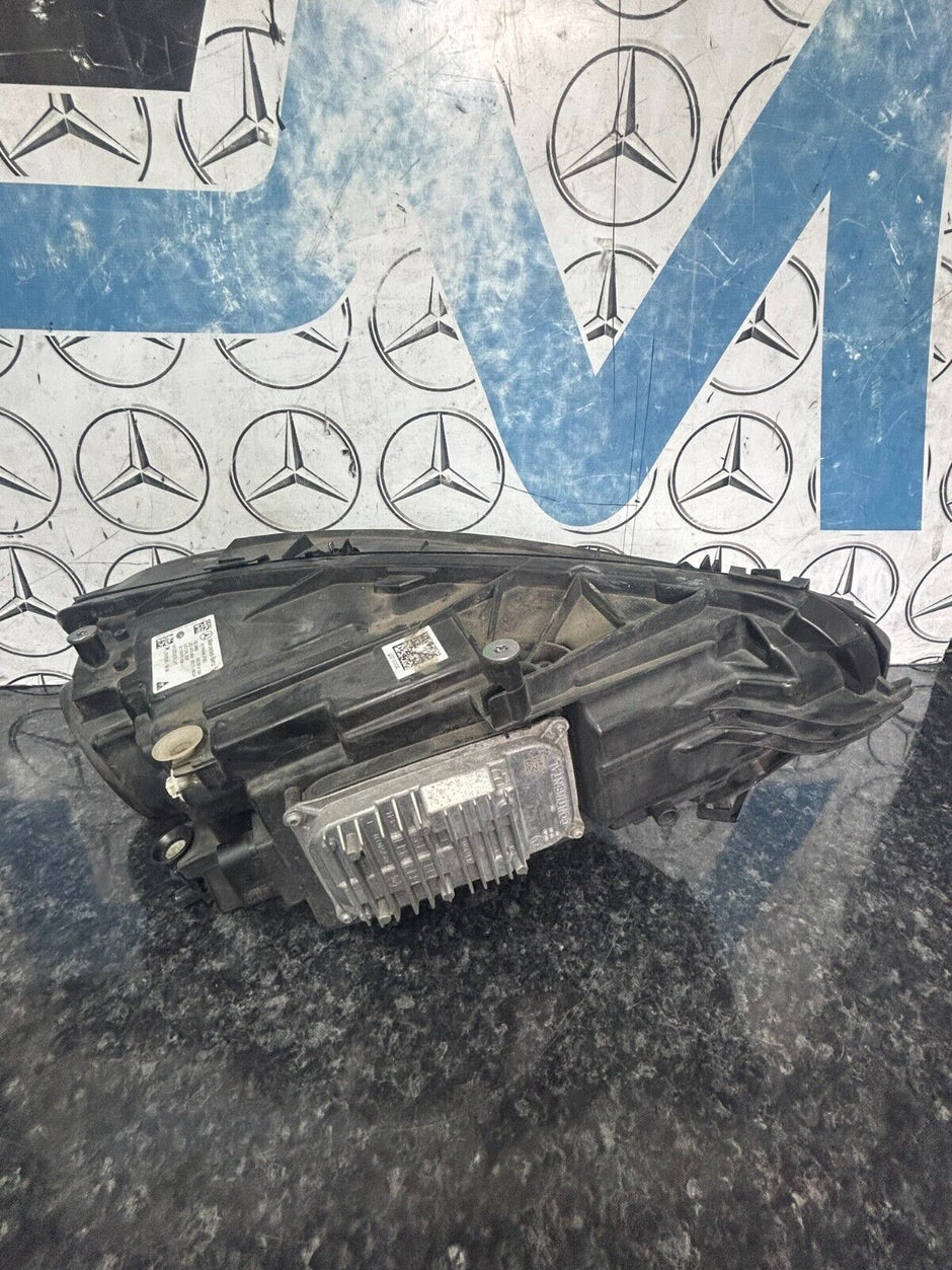 MERCEDES CLA 19/23 AMG LEFT SIDE LED  HEADLIGHT COMPLETE A1189062700 FMH85