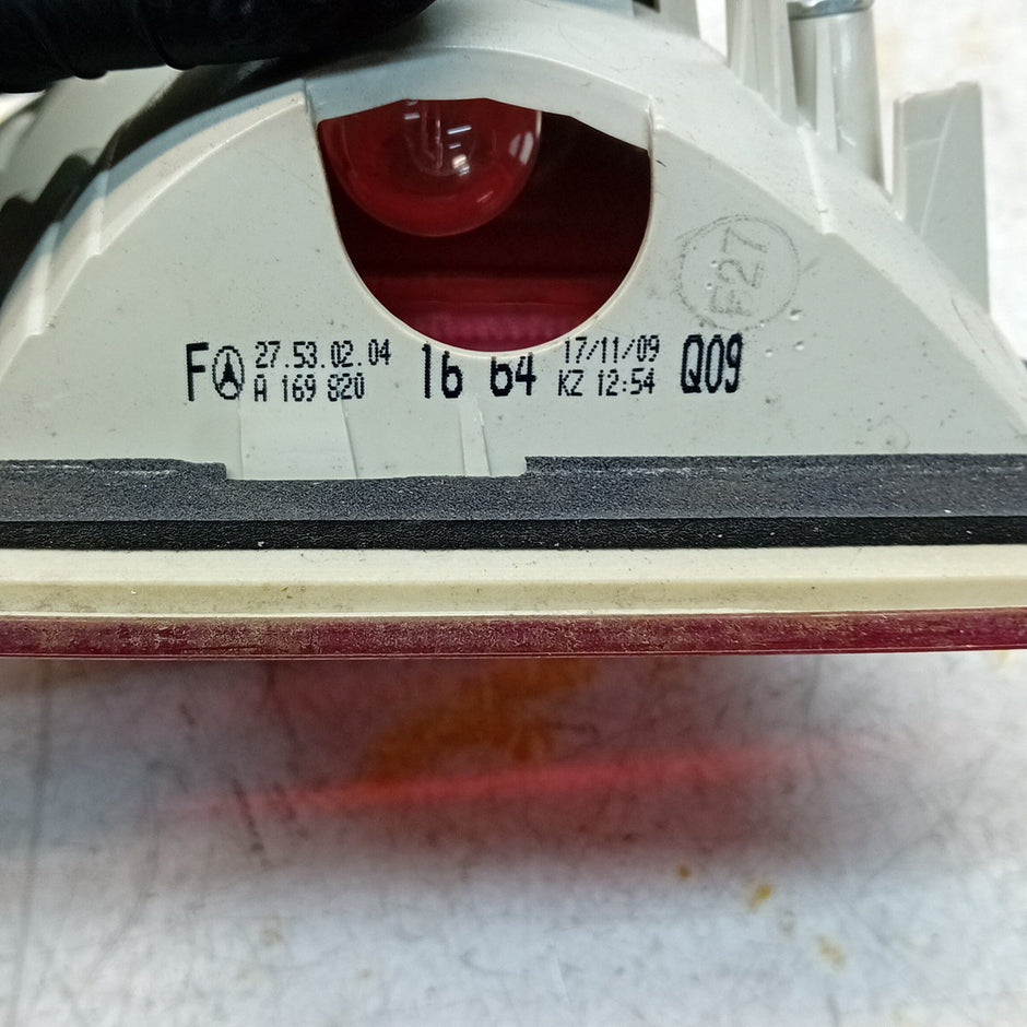 MERCEDES A-CL W169 DRIVER RIGHT  REAR TAIL LIGHT A1698201664 2004-12 FMT288