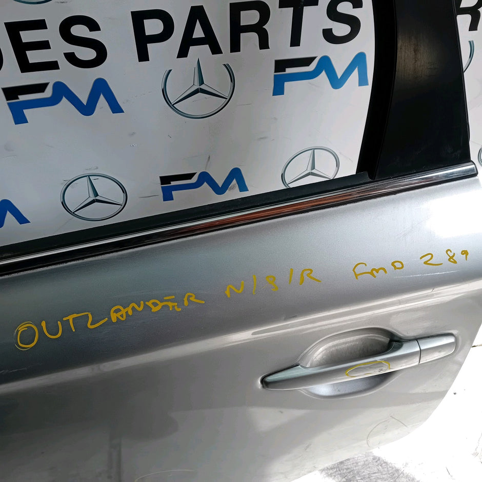 MITSUBISHI OUTLANDER MK3 PASSENGER SIDE REAR DOOR NSR SILVER FMD289 