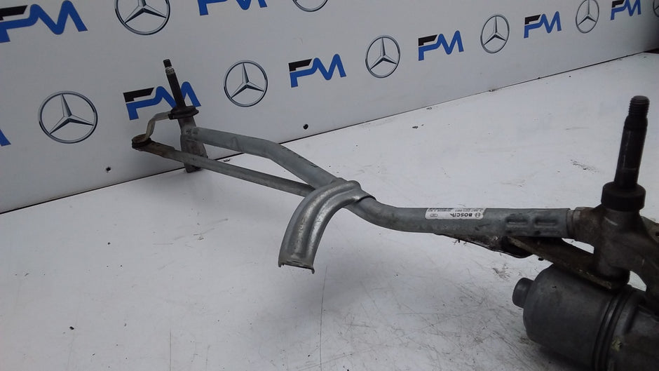 MERCEDES BENZ GLC W253 WINDSCREEN WIPER LINKAGE MOTOR   A2538205600 FMR436