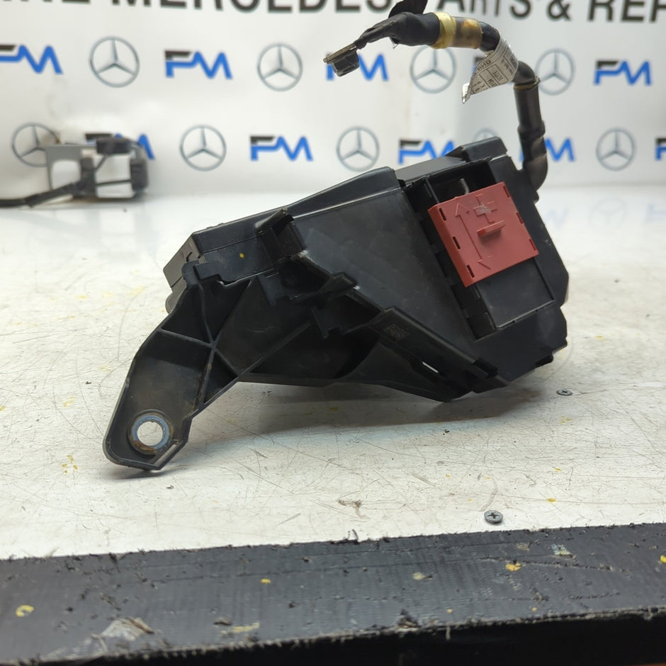 MERCEDES  E-CLASS W213 FUSE RELAY JUNCTION BOX A2135400750 2016 FM001367