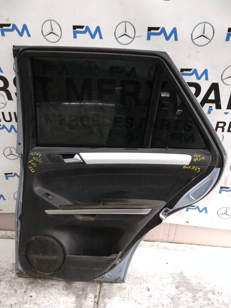 MERCEDES M-CLASS W164  DRIVER REAR DOOR OSR BLUE 2005-2011 COMPLETE FMD563