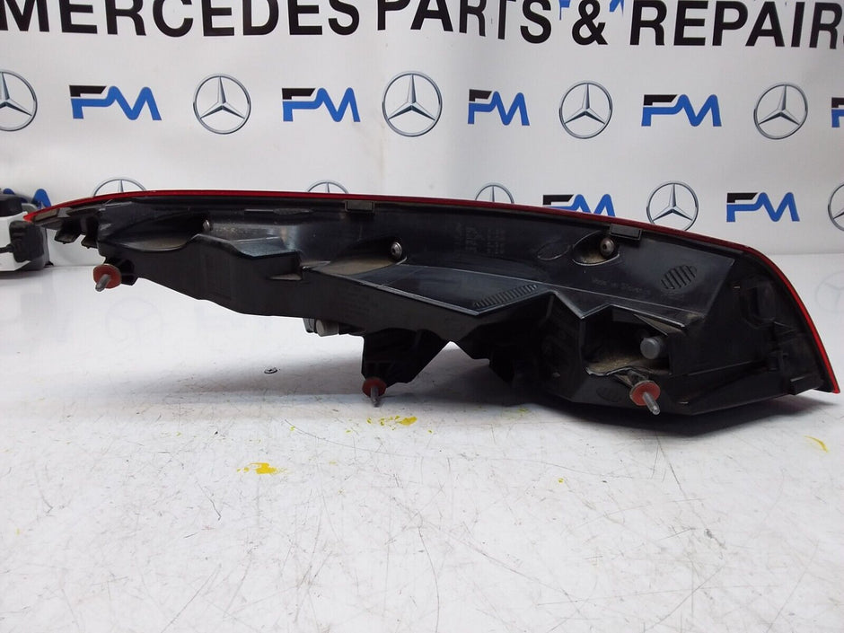 MERCEDES CLA W118 REAR DRIVER SIDE O/S LED LIGHT FMT32 (DAMAGED)