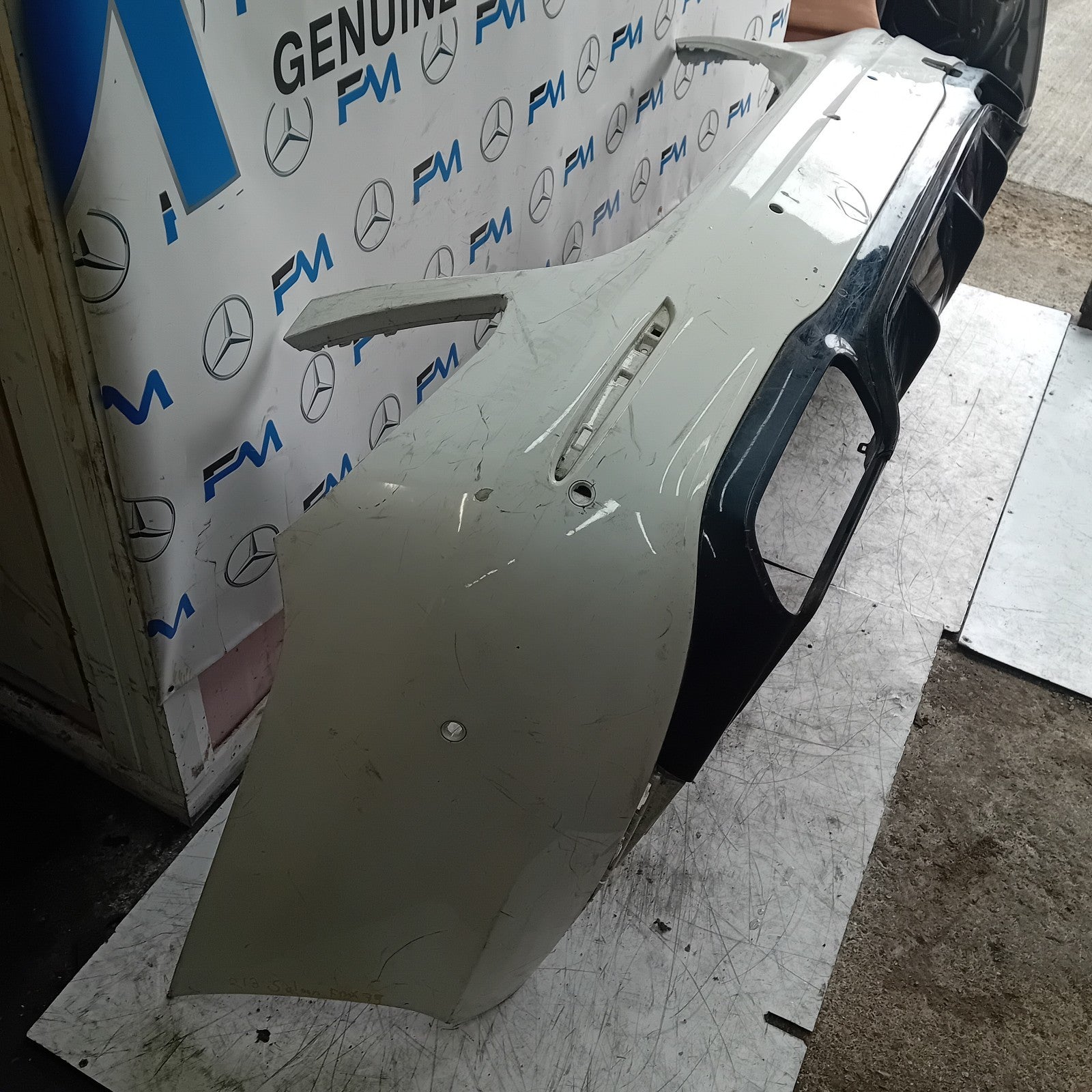 MERCEDES BENZ E-CLASS W213 SALOON REAR BUMPER WHITE 2016 A2138850001 FMX79