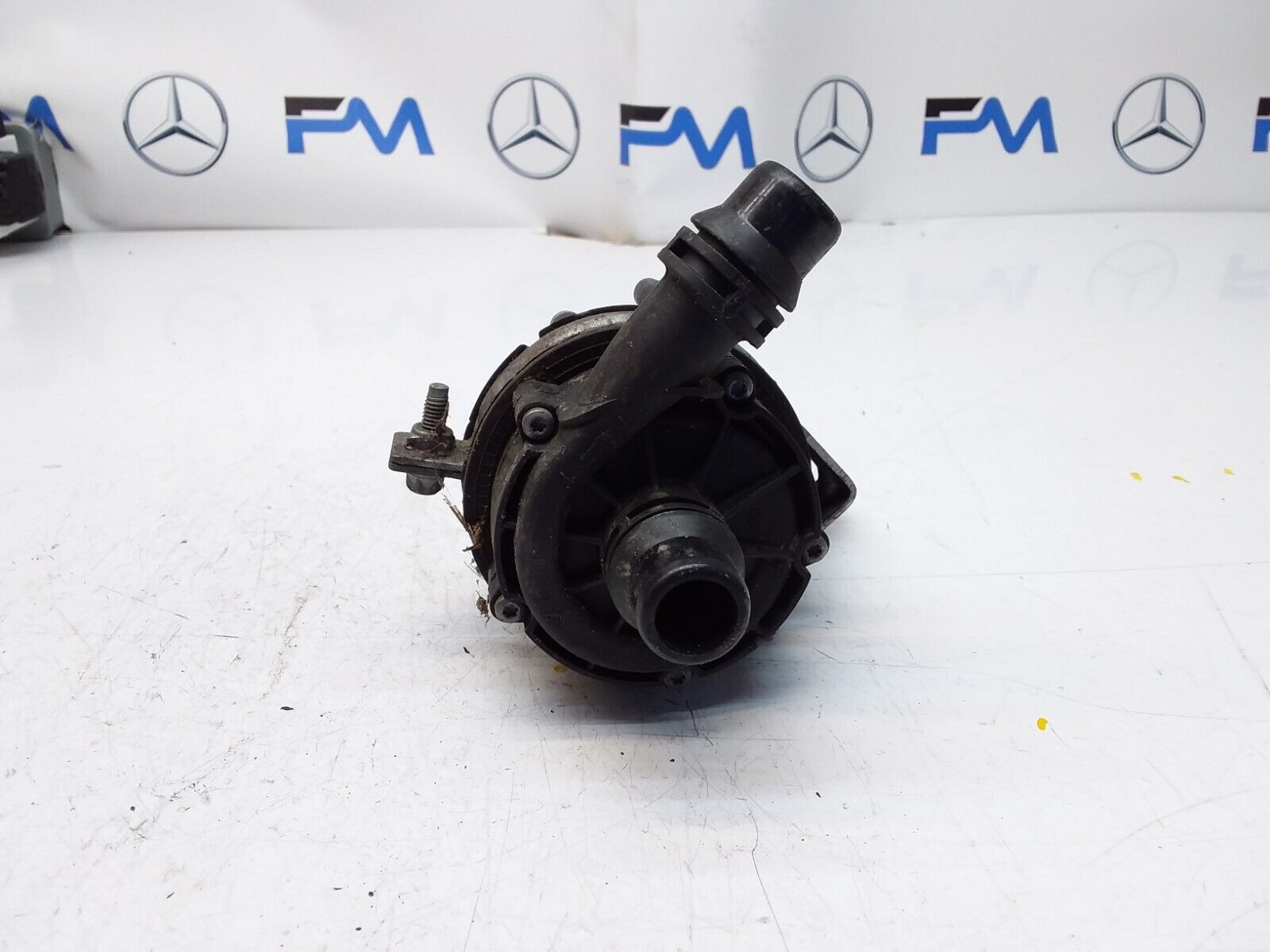 MERCEDES C-CLASS W205 ELECTRIC COOLER WATER PUMP A0005002686 FM00616