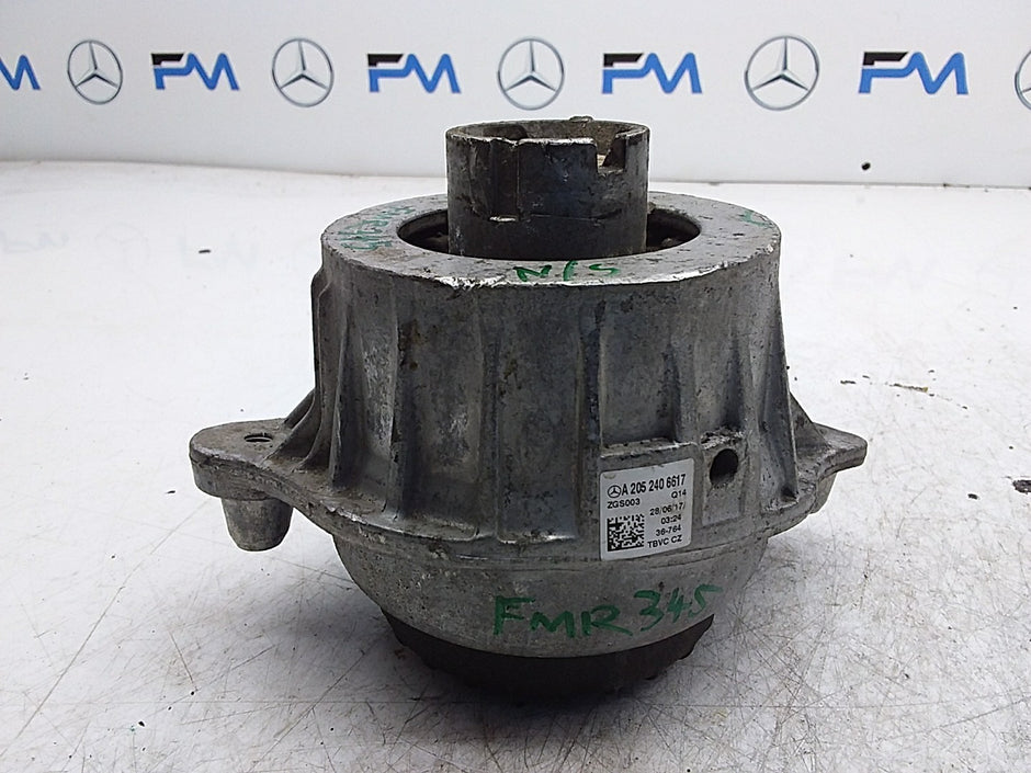 MERCEDES BENZ  C-CLASS  W205  ENGINE MOUNT LEFT NS A2052406617 FMR345