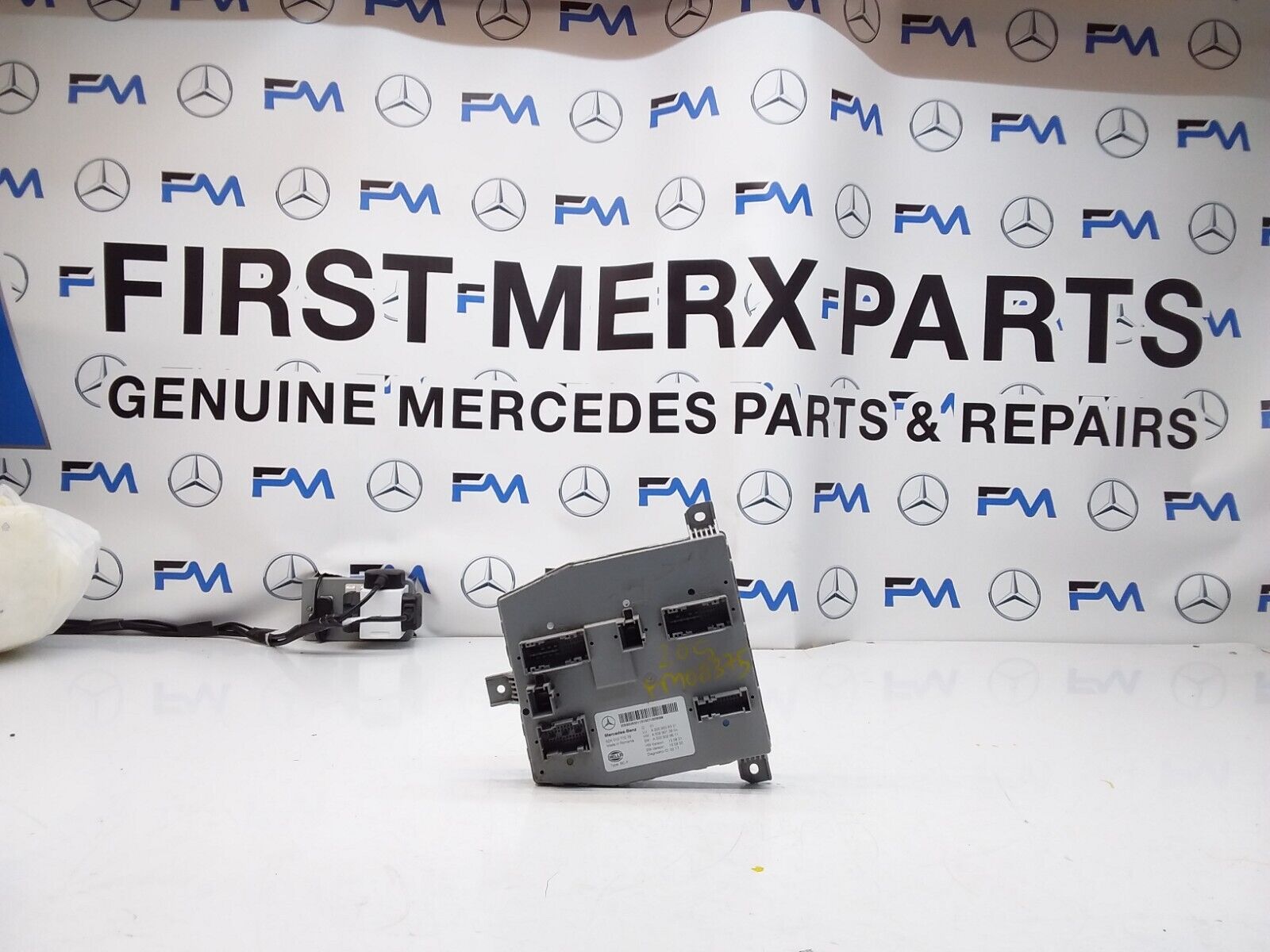 MERCEDES C-CLASS SAM CONTROL MODULE W205 A2059009321 FM00375