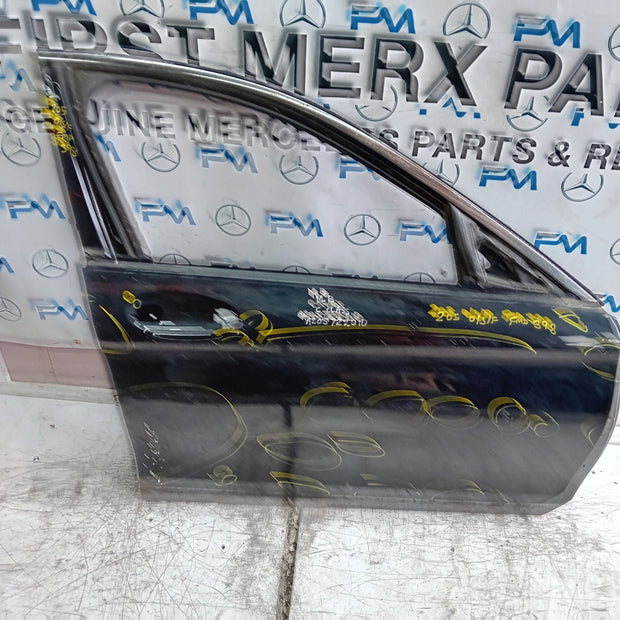 MEECEDS C-CLASS W205 DRIVER FRONT DOOR OSF BLACK 2014 ON FMD398