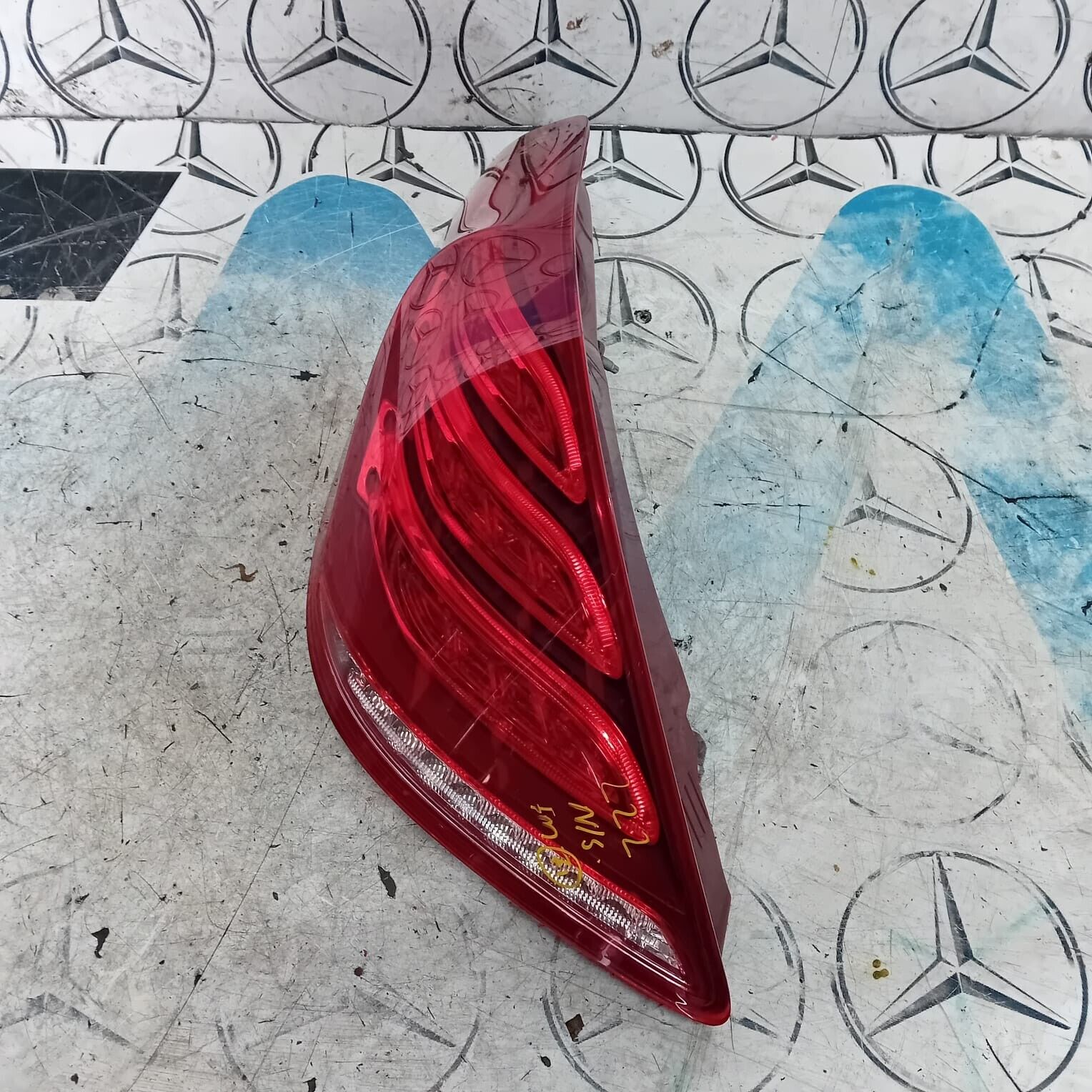 MERCEDES BENZ S-CLASS W222  PASSENGER SIDE ( N.S ) LED TAIL LIGHT