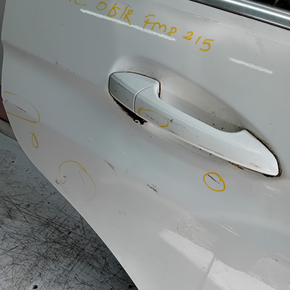 MERCEDES BENZ E-CLASS W212 DRIVER REAR DOOR OSR WHITE 2009-16 COMPLETE FMD215