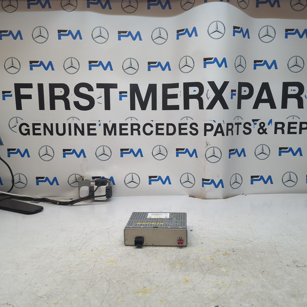 MERCEDES BENZ S-CLASS W222  2014-2021  RADIO TUNER BOX  A2229003210 FM001408