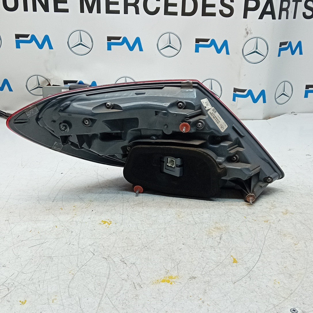 MERCEDES E-CLASS W213 DRIVER RIGHT OS REAR TAIL LIGHT A2139068000 FMT250