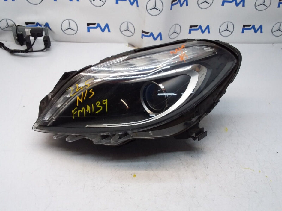 2012 MERCEDES -CLASS W245 W246 HEADLIGHT PASSENGER N/S A2468207361 FMH139 
