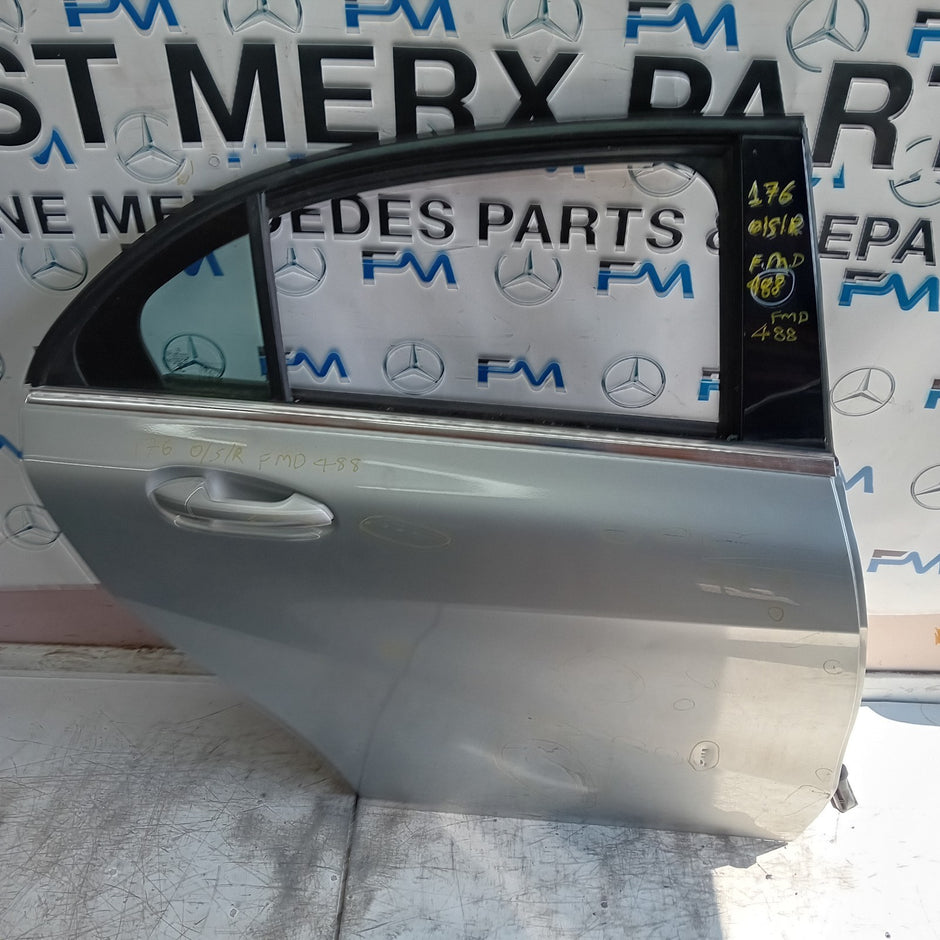 MERCEDES BENZ  A-CLASS W176 DRIVER REAR DOOR OSR 2012 SILVER COMPLETE FMD488