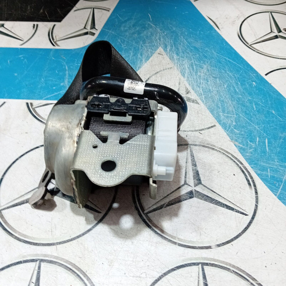 MERCEDES BENZ E CLASS A238 CONVERTIBLE 2017-23 REAR RIGHT SEAT BELT A2388603800