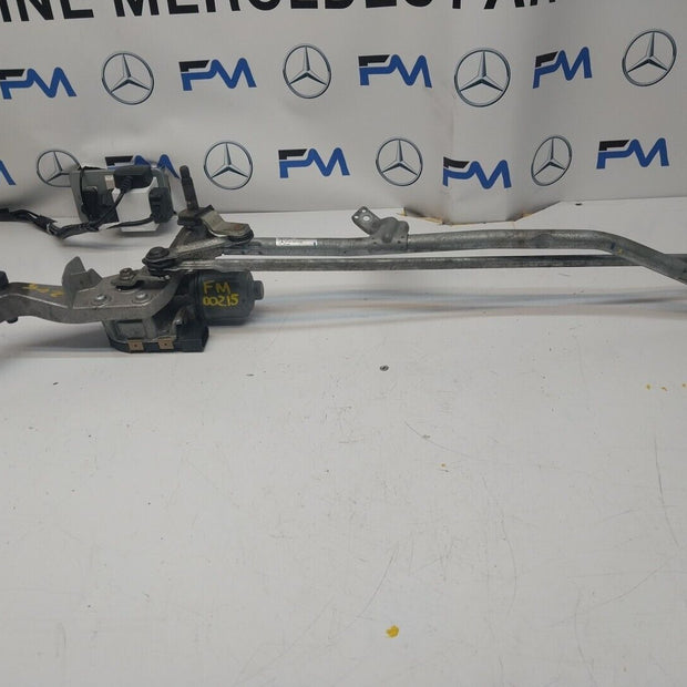 14-21 MERCEDES C CLASS WINDSCREEN WIPER MOTOR & LINKAGE FRONT A2058208202FM00215