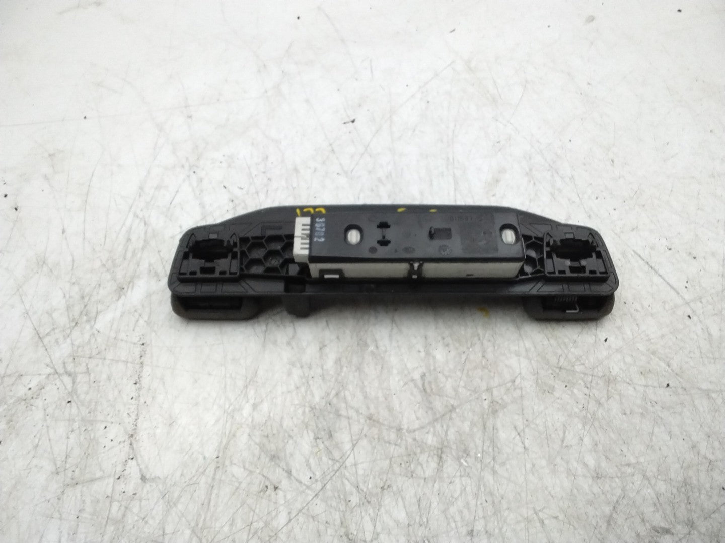  MERCEDES A-CLASS W177 ROOF GRAB HANDLE REAR LEFT  SIDE A0998150000 FMR50