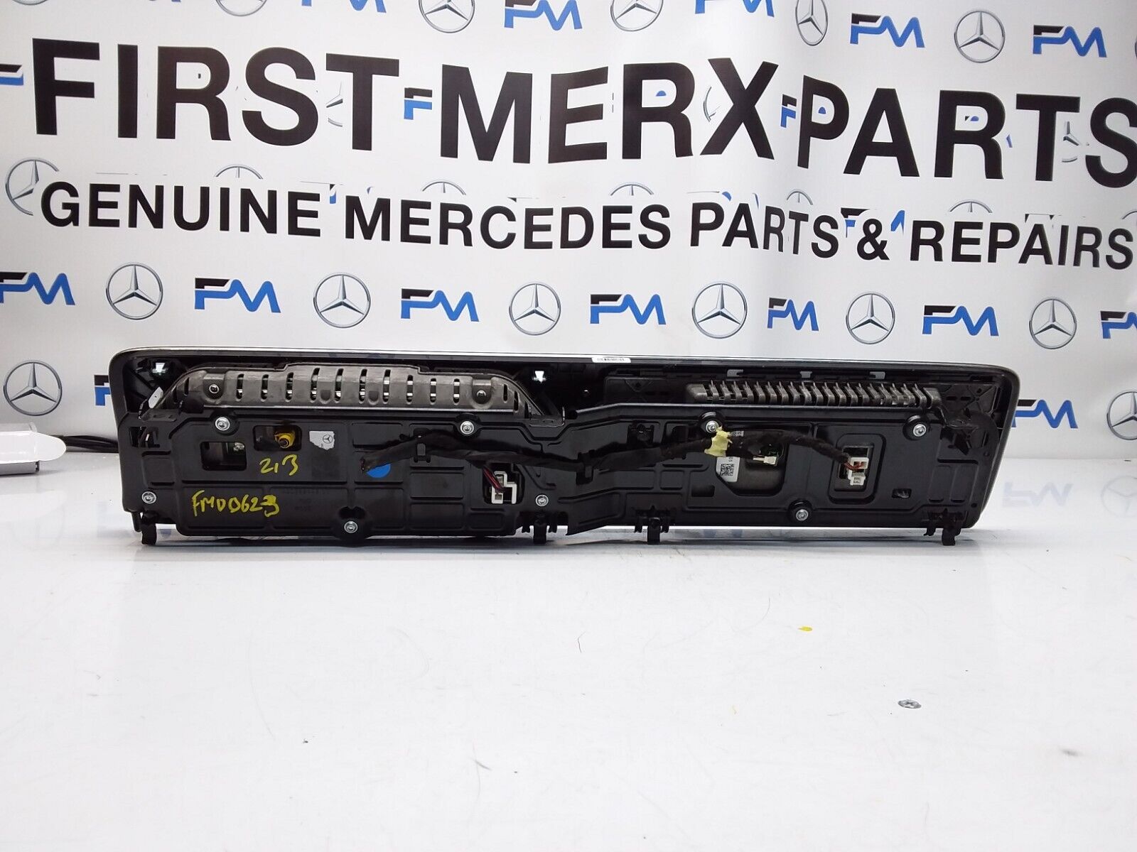 MERCEDES E-CLASS W213 DISPLAY SCREEN INSTRUMENT CLUSTER A2C95814303 FM00623