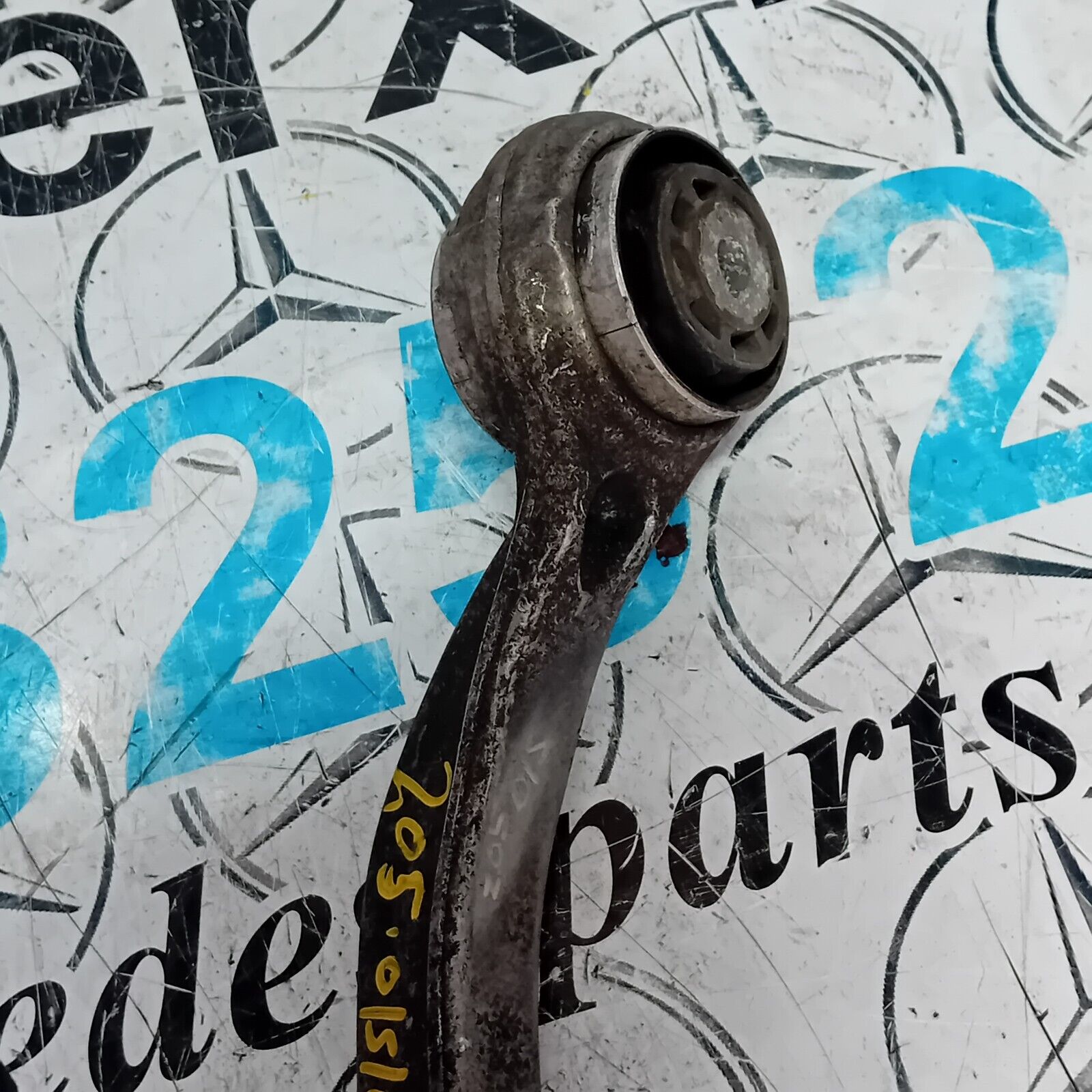 MERCEDES C-CLASS  W205 2014-2021 FRONT RIGHT SIDE WISHBONE CONTROL ARM FMW5