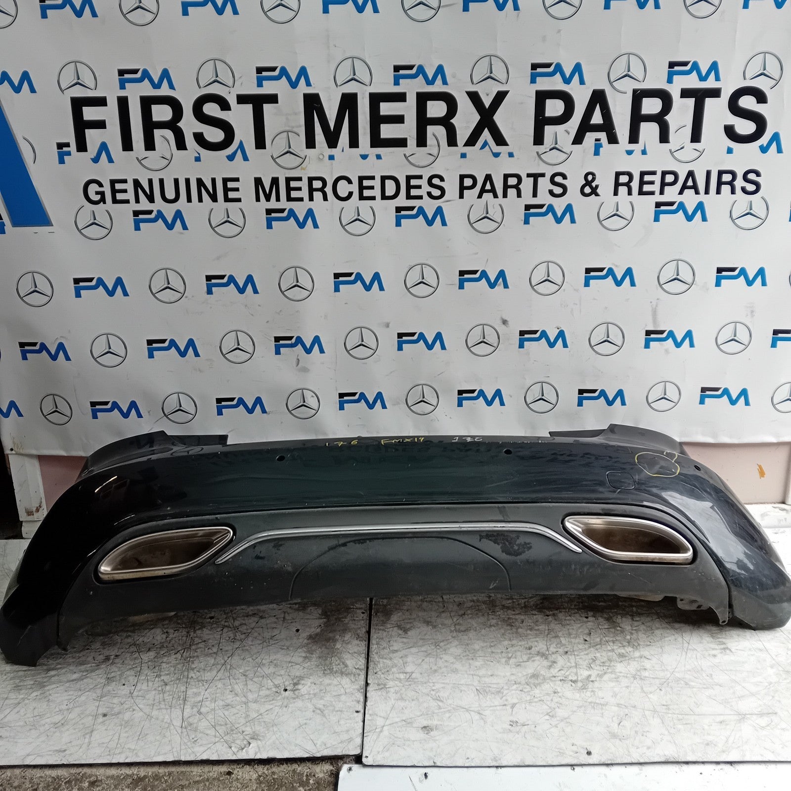 MERCEDES BENZ  A-CLASS W176 REAR BUMPER A1768854225 2016 BLACK COMPLETE FMX19