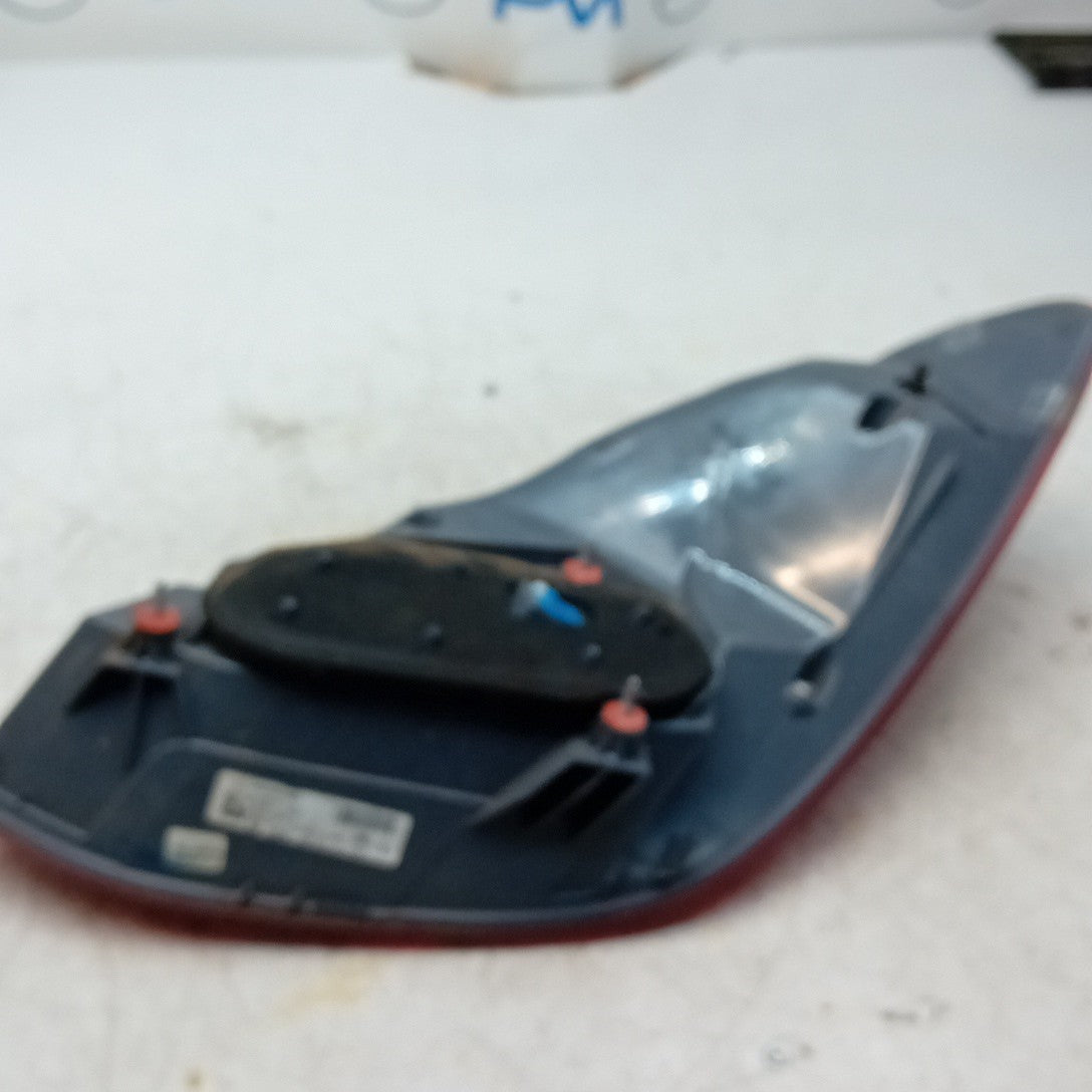MERCEDES BENZ C-CLASS W205 PASSENGER REAR TAIL LIGHT NS  2015 A2059061357 FMT320