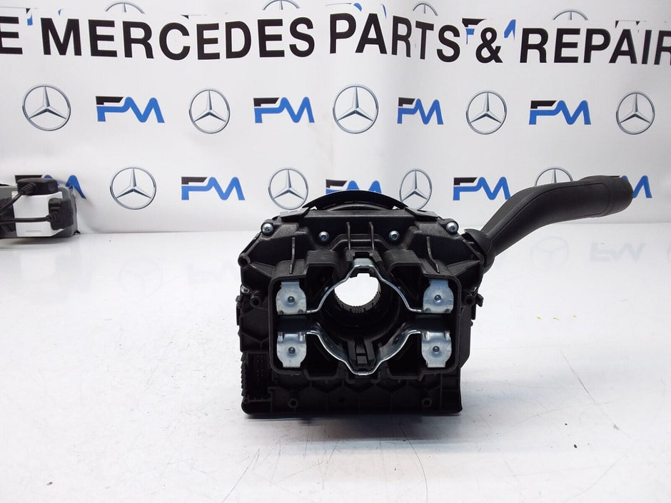 Mercedes  A-CLASS W177 INDICATOR/WIPER GEAR SELECT + SQUIB 10139371 2020 FM00531